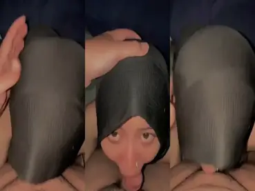 Ukhti Hijab Cantik Pasrah Goyang Kasur Peraduan